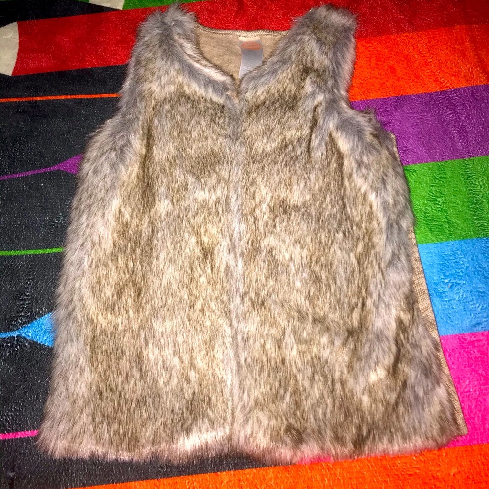 Fur vest